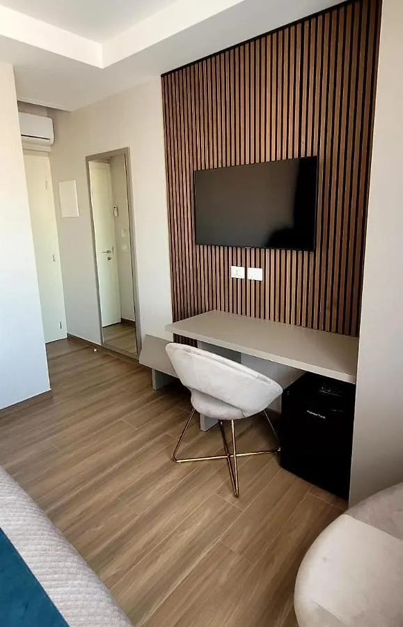 Th Luxury Central Κατάνια