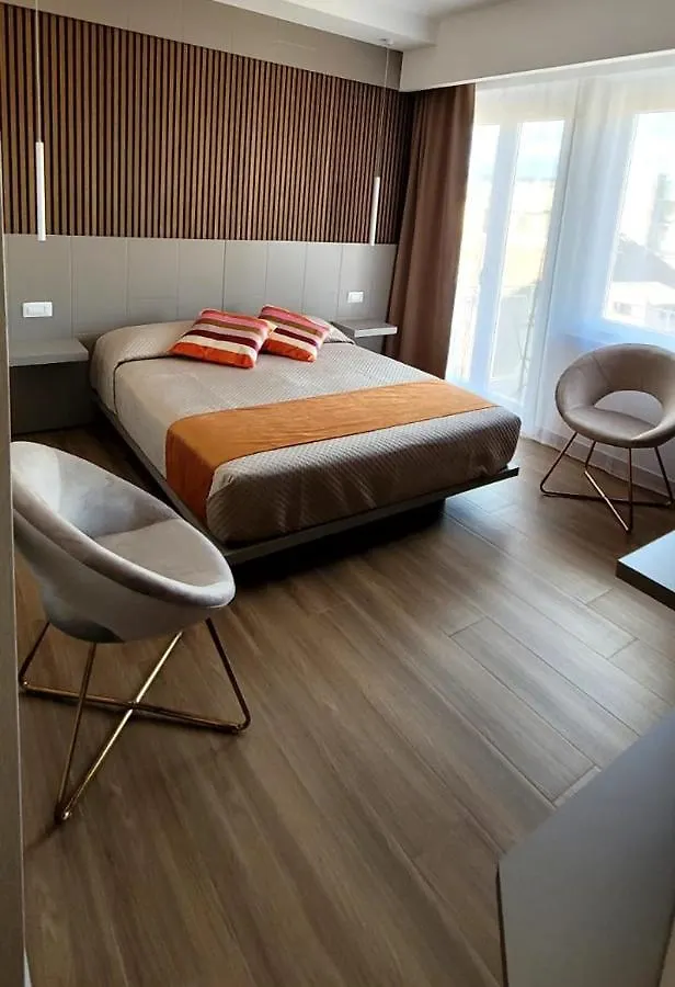 Πανσιόν Th Luxury Central Κατάνια Ιταλία